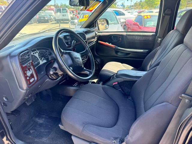 2003 GMC Sonoma SLS