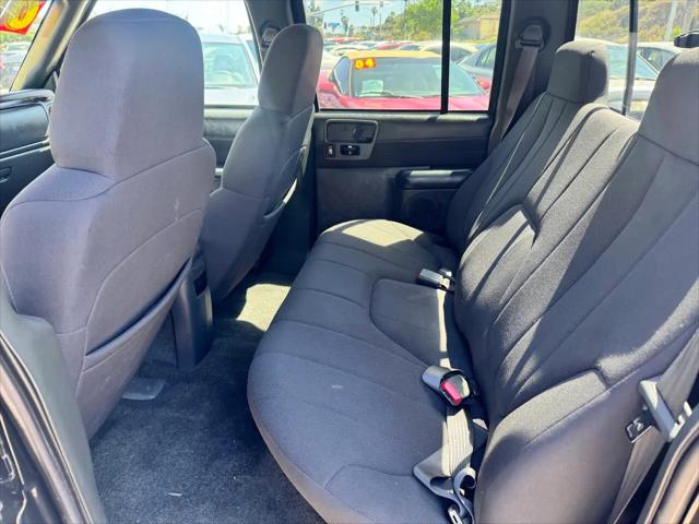 2003 GMC Sonoma SLS