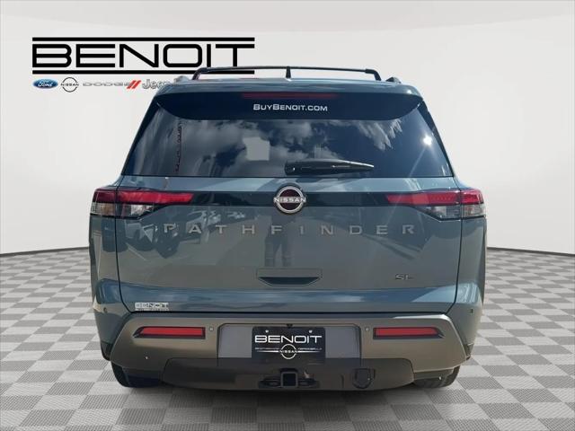 2026 Nissan Pathfinder SL