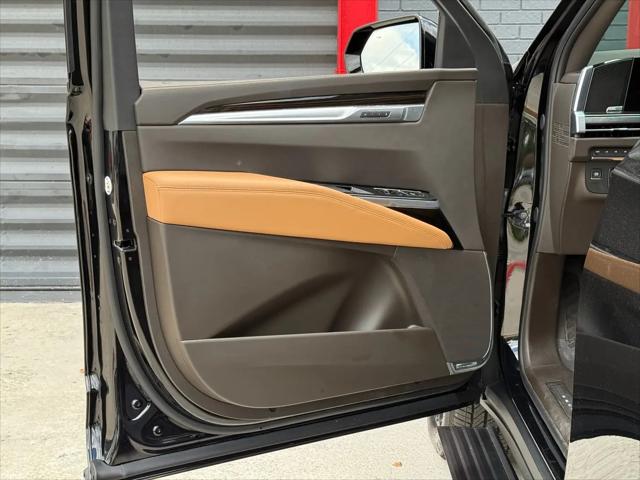 2025 Cadillac Escalade ESV Premium Luxury