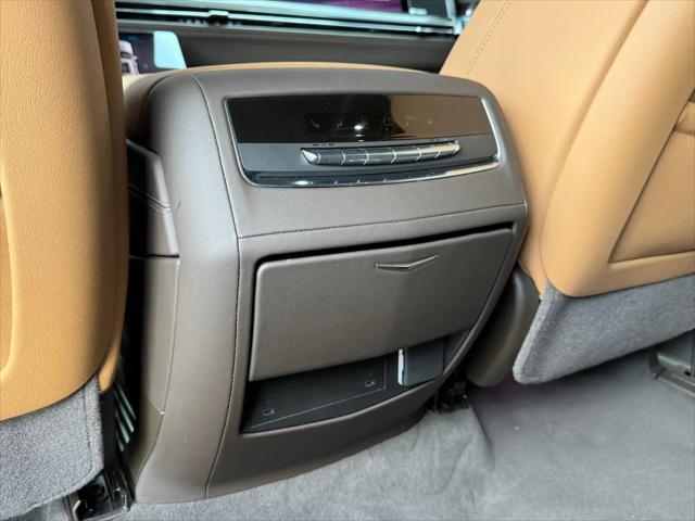 2025 Cadillac Escalade ESV Premium Luxury
