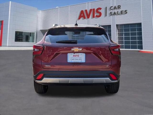 2025 Chevrolet Trax FWD LT