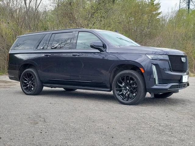 2023 Cadillac Escalade ESV 4WD Sport Platinum