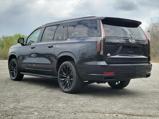2023 Cadillac Escalade ESV 4WD Sport Platinum