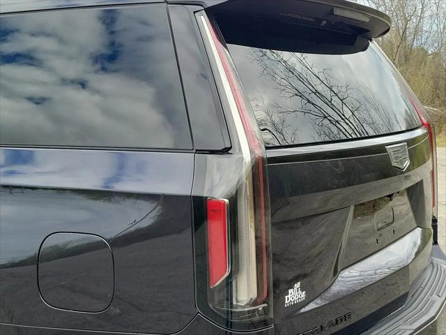 2023 Cadillac Escalade ESV 4WD Sport Platinum