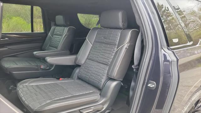 2023 Cadillac Escalade ESV 4WD Sport Platinum
