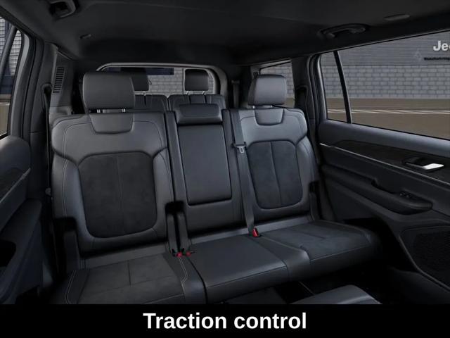 2026 Jeep Grand Cherokee L Altitude 4x2