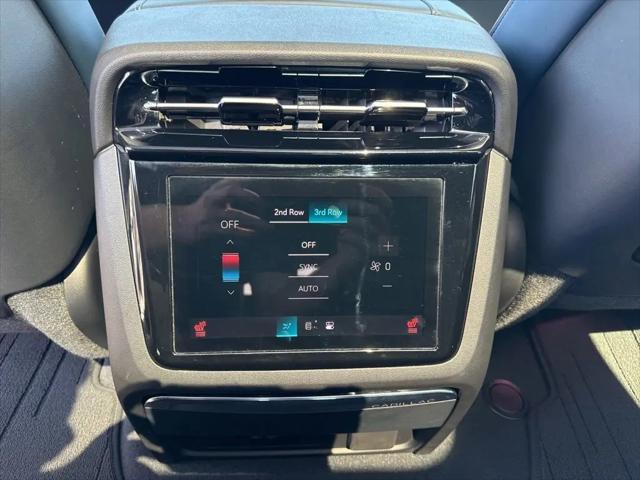 2025 Cadillac Escalade Luxury 2 AWD