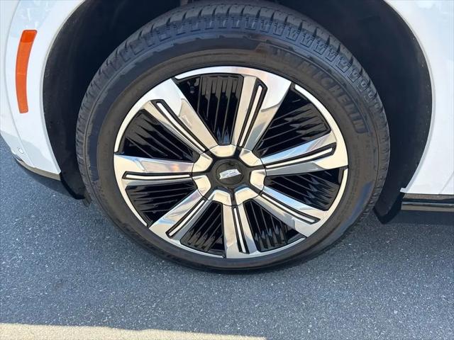 2025 Cadillac Escalade Luxury 2 AWD