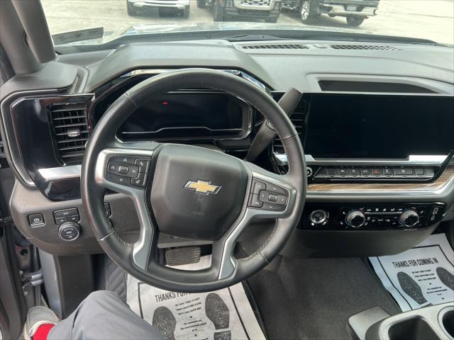 2024 Chevrolet Silverado 1500 4WD Crew Cab Short Bed LT with 2FL