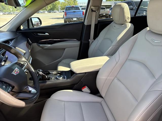 2023 Cadillac XT4 FWD Luxury
