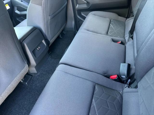 2026 Nissan Frontier Crew Cab Long Bed SV 4x2