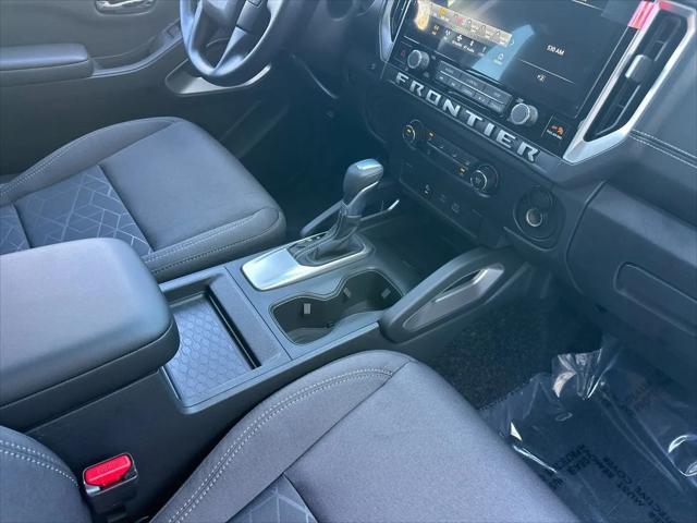 2026 Nissan Frontier Crew Cab Long Bed SV 4x2