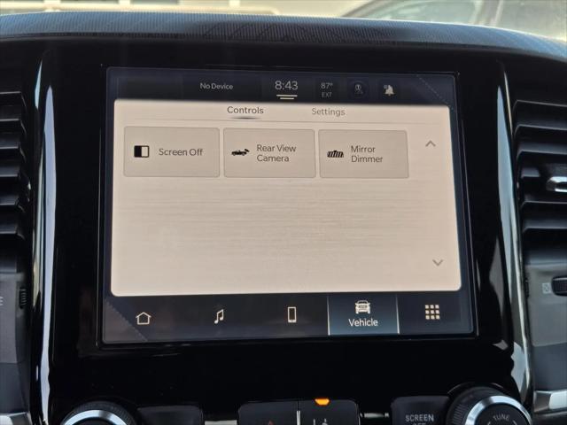 2026 Ram 1500 Big Horn Crew Cab 4x2 57 Box