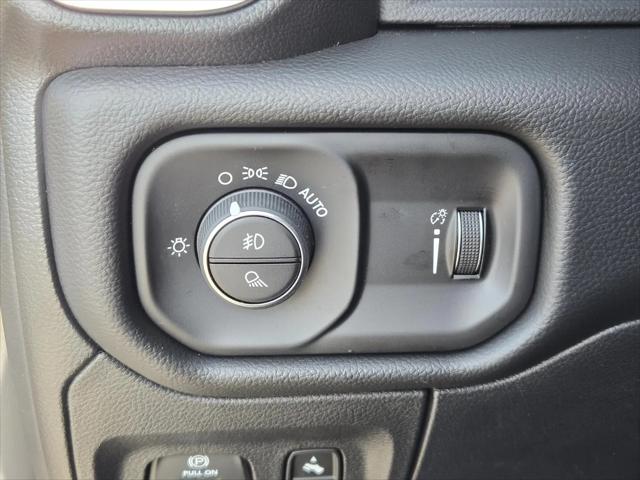 2026 Ram 1500 Big Horn Crew Cab 4x2 57 Box