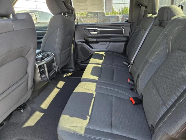 2026 Ram 1500 Big Horn Crew Cab 4x2 5'7" Box