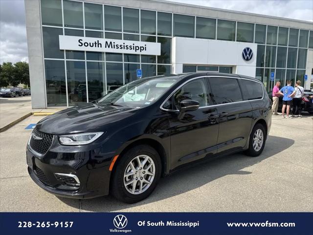 2024 Chrysler Pacifica Touring L for sale in D'Iberville, MS