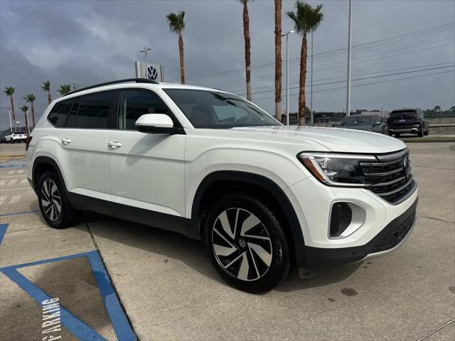 2025 Volkswagen Atlas 2.0T SE w/Technology