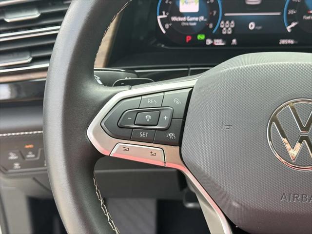2025 Volkswagen Atlas 2.0T SE w/Technology
