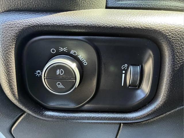 2022 Ram 3500 Big Horn Crew Cab 4x4 8' Box