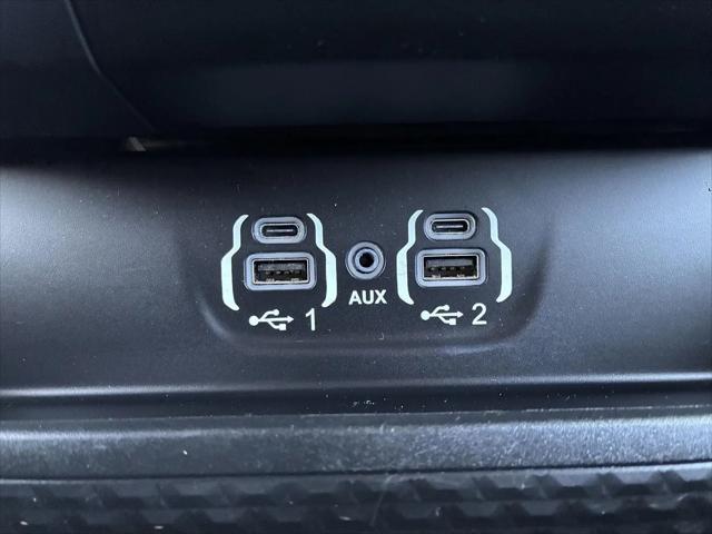 2022 Ram 3500 Big Horn Crew Cab 4x4 8' Box