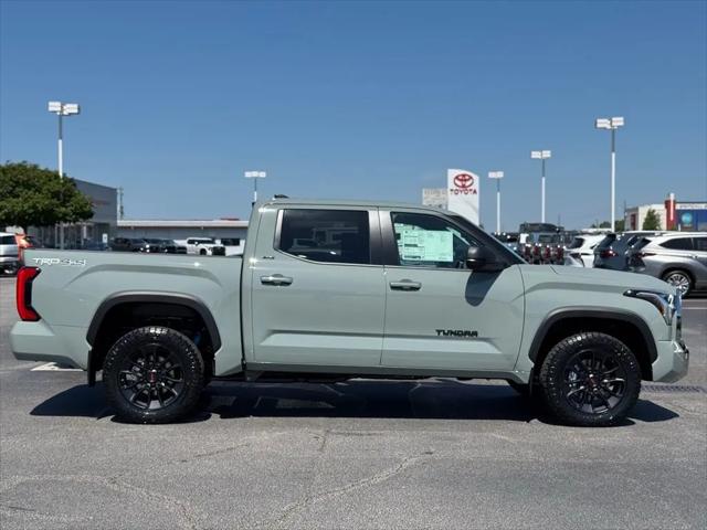 2026 Toyota Tundra SR5 CrewMax 5.5' Bed