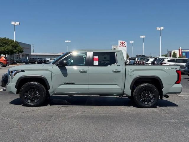 2026 Toyota Tundra SR5 CrewMax 5.5' Bed