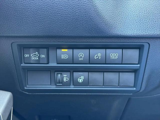 2026 Toyota Tundra SR5 CrewMax 5.5' Bed