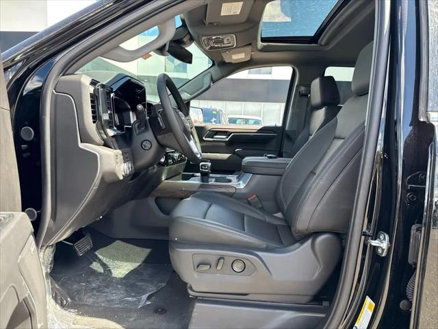 2026 GMC Sierra 1500 Crew Cab, Short Bed, SLT, 4WD