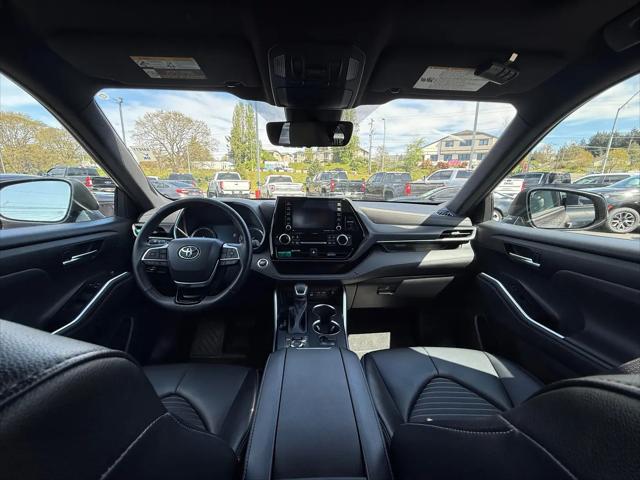 2022 Toyota Highlander XSE