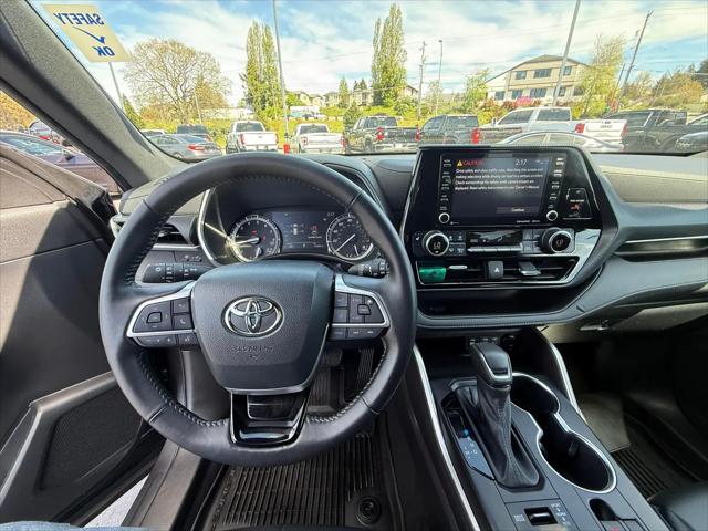 2022 Toyota Highlander XSE