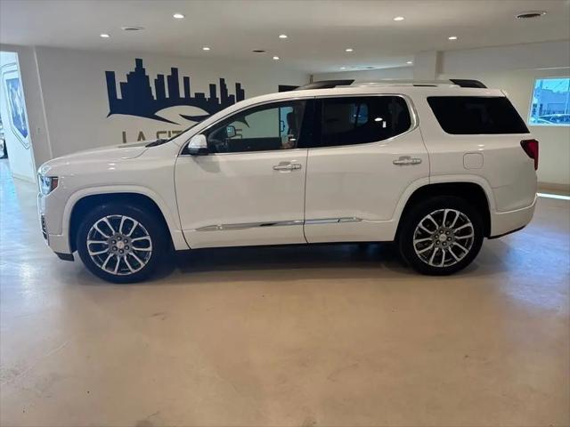 2023 GMC Acadia AWD Denali