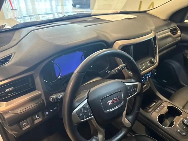 2023 GMC Acadia AWD Denali