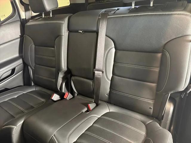 2023 GMC Acadia AWD Denali