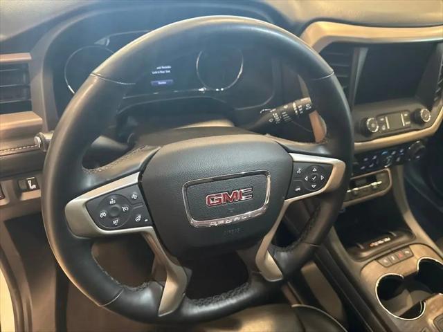 2023 GMC Acadia AWD Denali