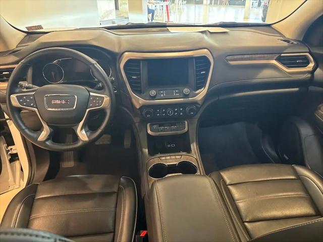 2023 GMC Acadia AWD Denali