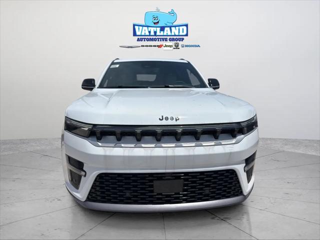 2026 Jeep Grand Wagoneer 4x2
