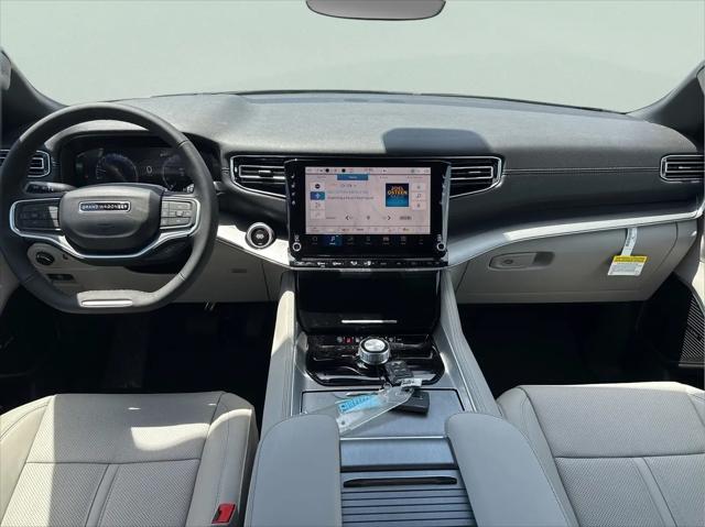 2026 Jeep Grand Wagoneer 4x2