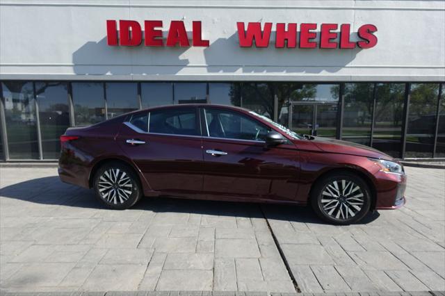 2024 Nissan Altima SV FWD for sale in Sioux City, IA