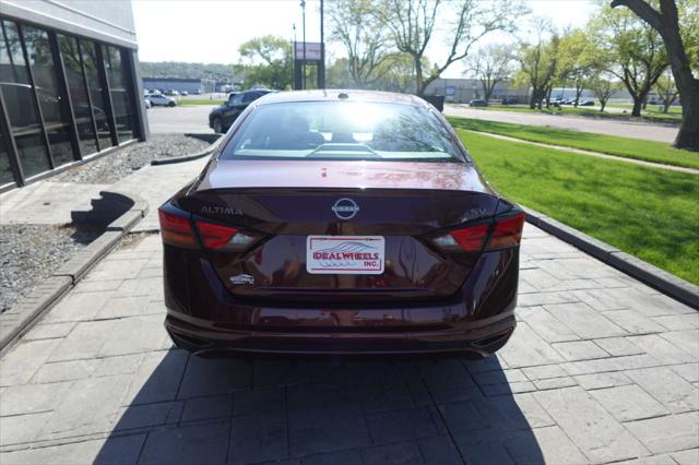 2024 Nissan Altima SV FWD