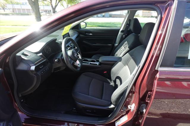 2024 Nissan Altima SV FWD