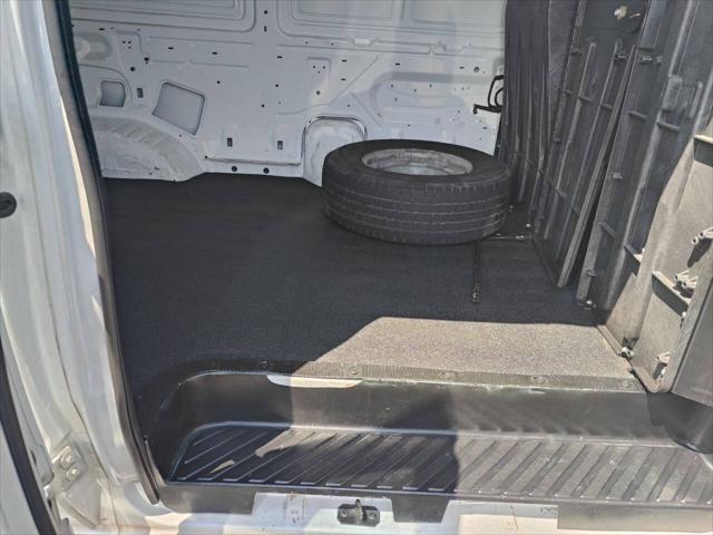 2007 Ford E-350 Super Duty Commercial