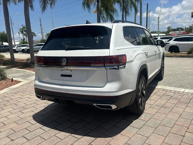 2026 Volkswagen Atlas SE with Technology