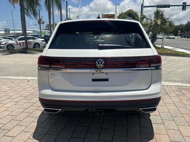 2026 Volkswagen Atlas SE with Technology