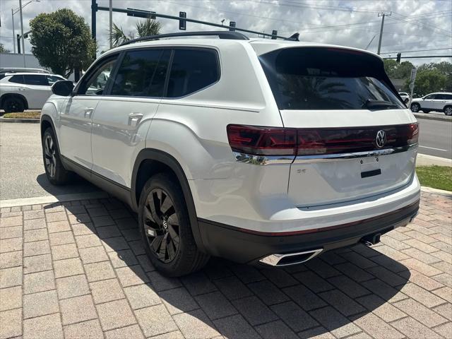 2026 Volkswagen Atlas SE with Technology