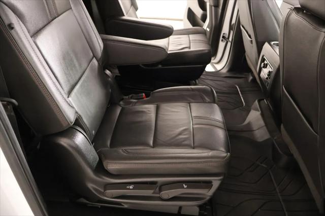 2024 Chevrolet Suburban 2WD RST
