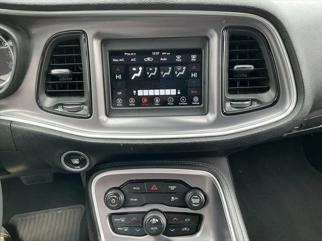 2019 Dodge Challenger SXT