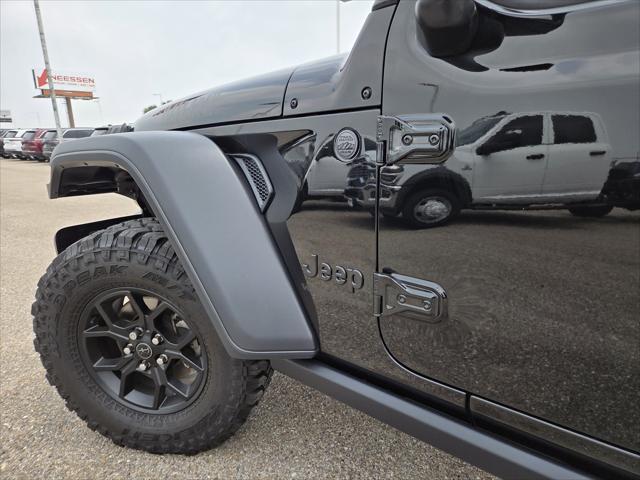 2025 Jeep Wrangler 4-Door Willys 4x4
