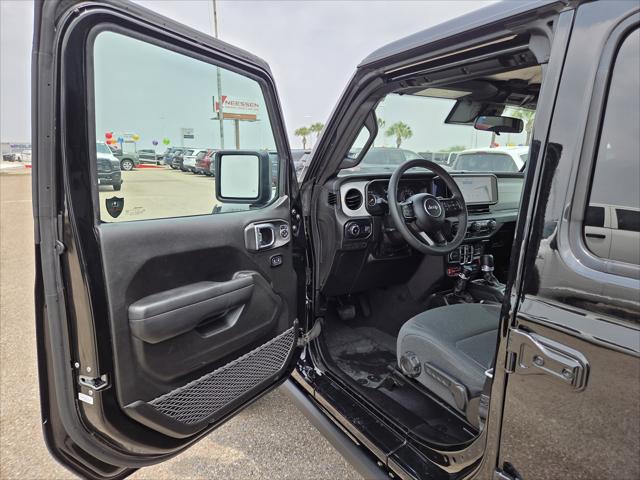 2025 Jeep Wrangler 4-Door Willys 4x4