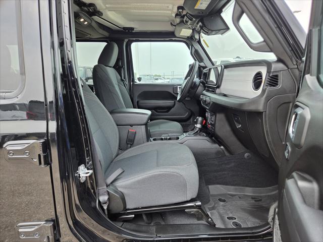 2025 Jeep Wrangler 4-Door Willys 4x4